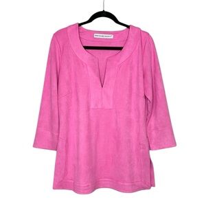 GRETCHEN SCOTT Faux Suede Split Neck Tunic Top in Pink size Large